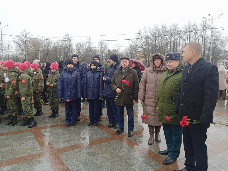 В Твери у Обелиска Победы состоялся торжественный митинг в честь 81-летия снятия блокады Ленинграда
